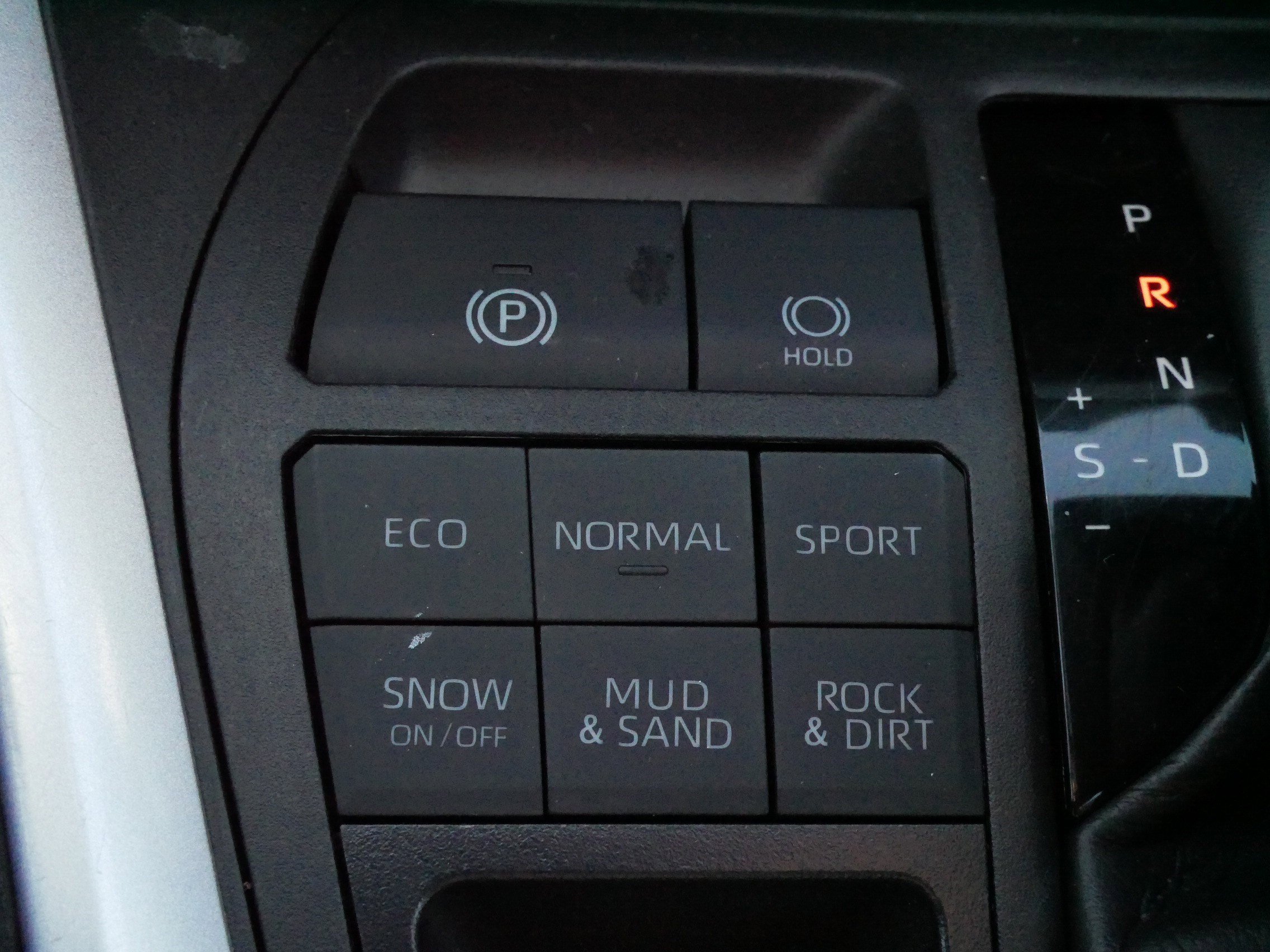 Certified 2024 Toyota RAV4 LE image 27