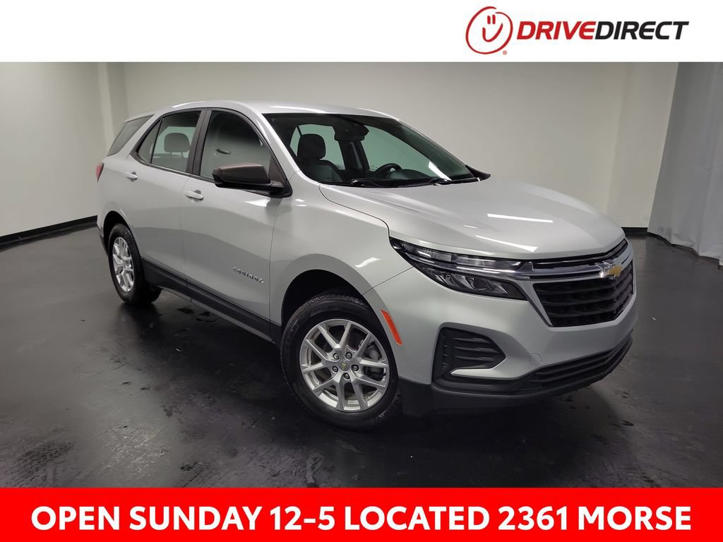 Used 2022 Chevrolet Equinox LS w/ LPO, Floor Liner Package AWD/4WD image 1