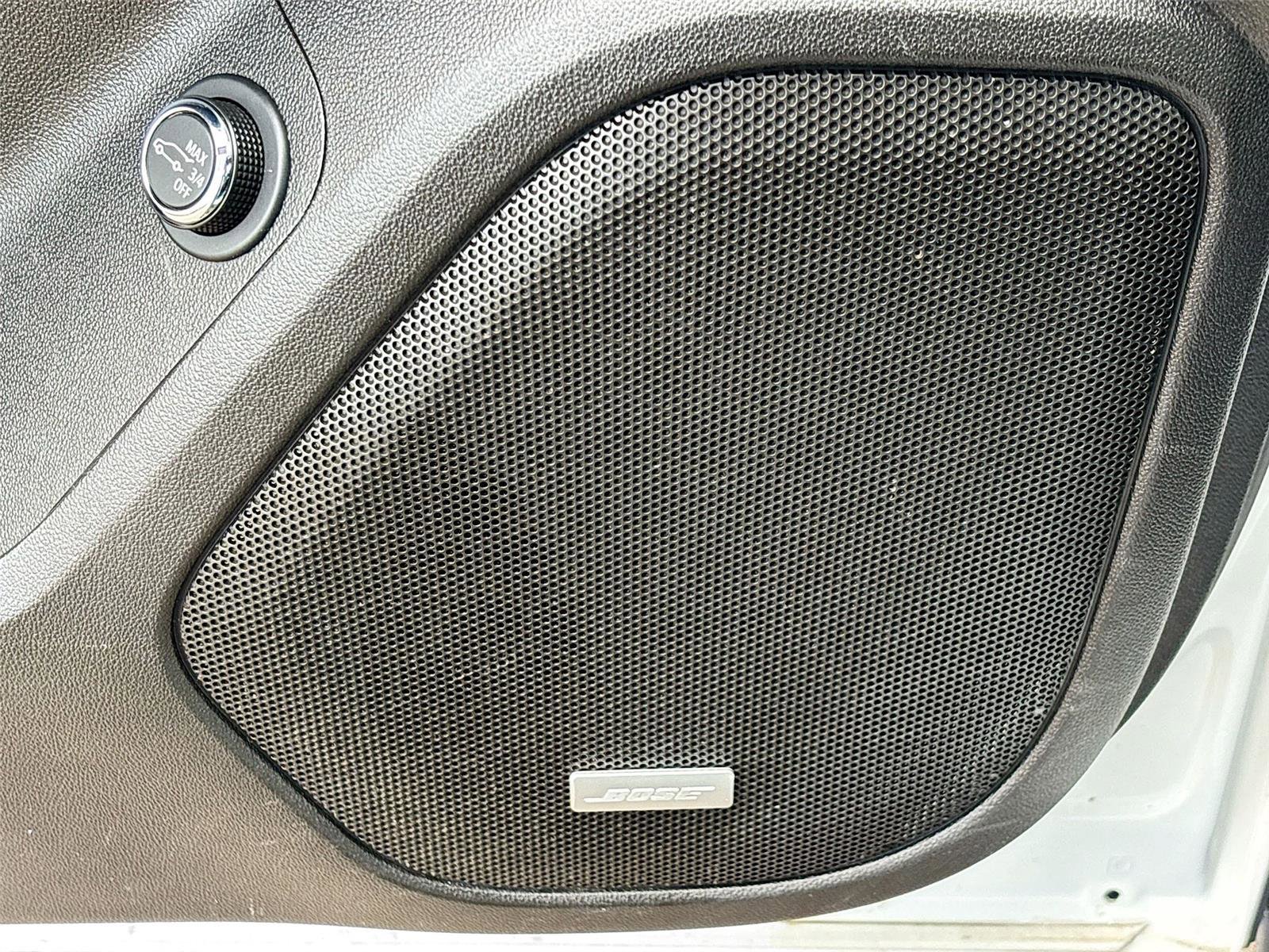 Used 2019 GMC Acadia SLT image 19