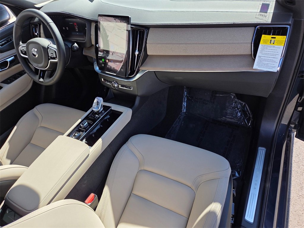 New 2026 Volvo XC90 T8 Plus image 20