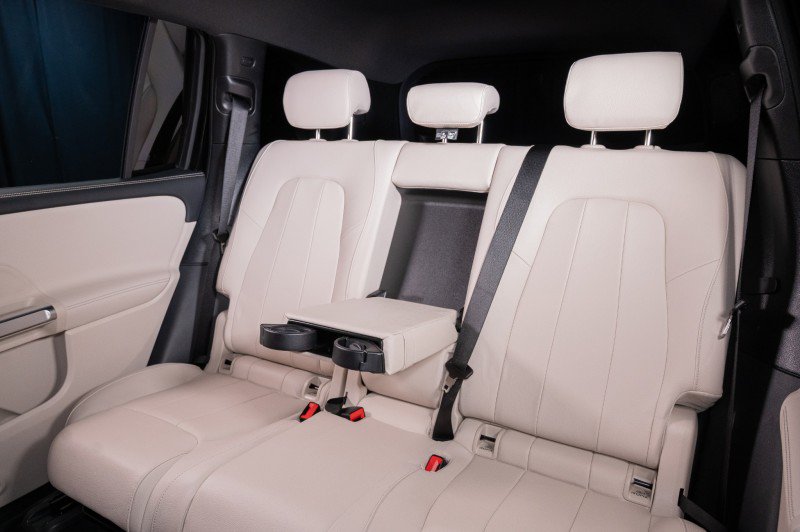New 2026 Mercedes-Benz GLB 250 4MATIC image 26