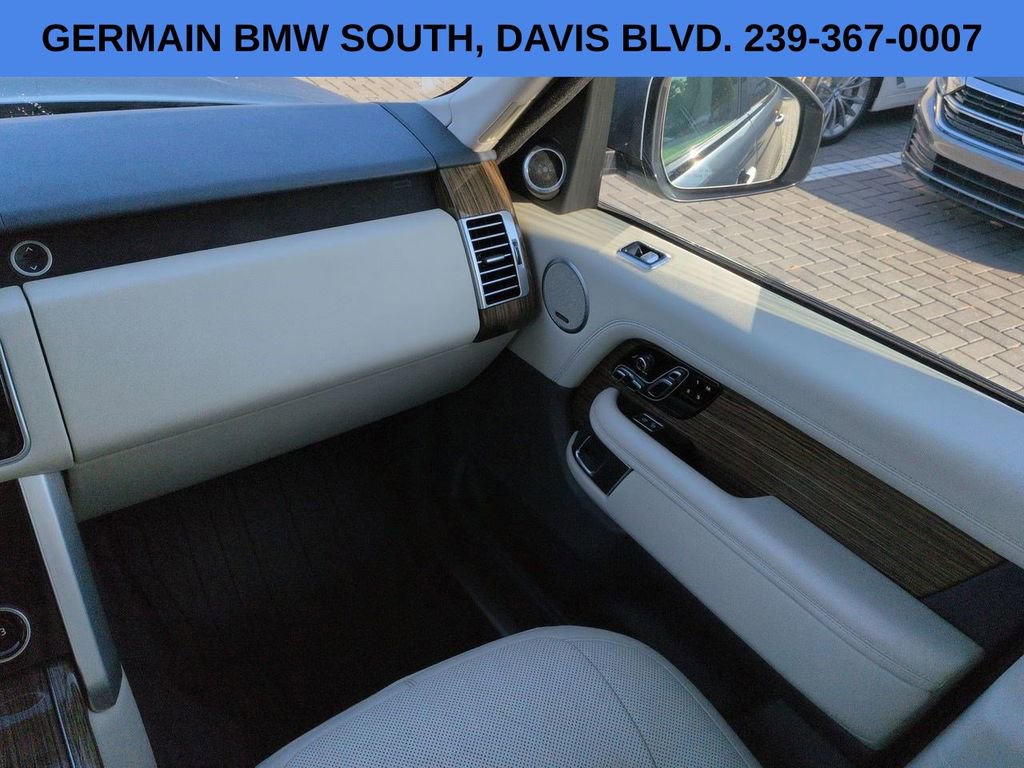 Used 2019 Land Rover Range Rover HSE AWD/4WD image 18