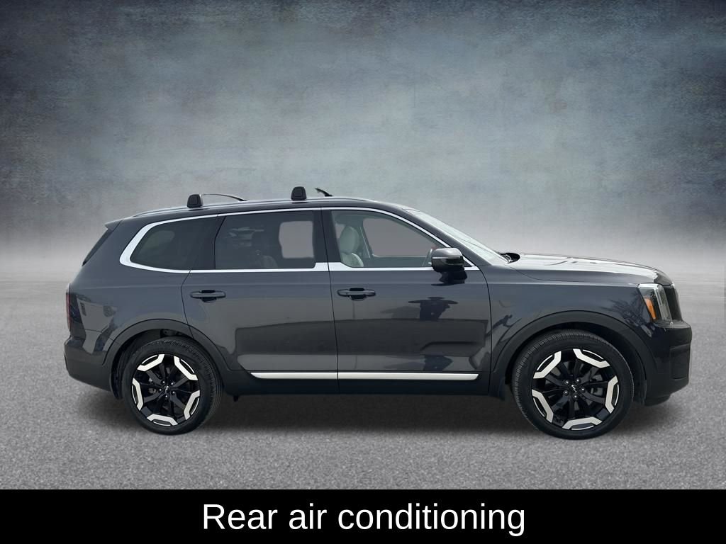 Used 2025 Kia Telluride EX image 8