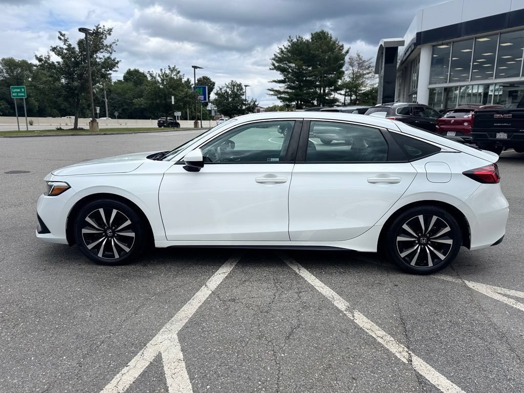 Used 2023 Honda Civic EX-L image 2