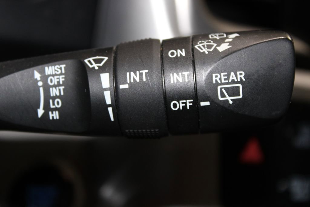 Used 2018 Toyota Highlander XLE FWD image 29