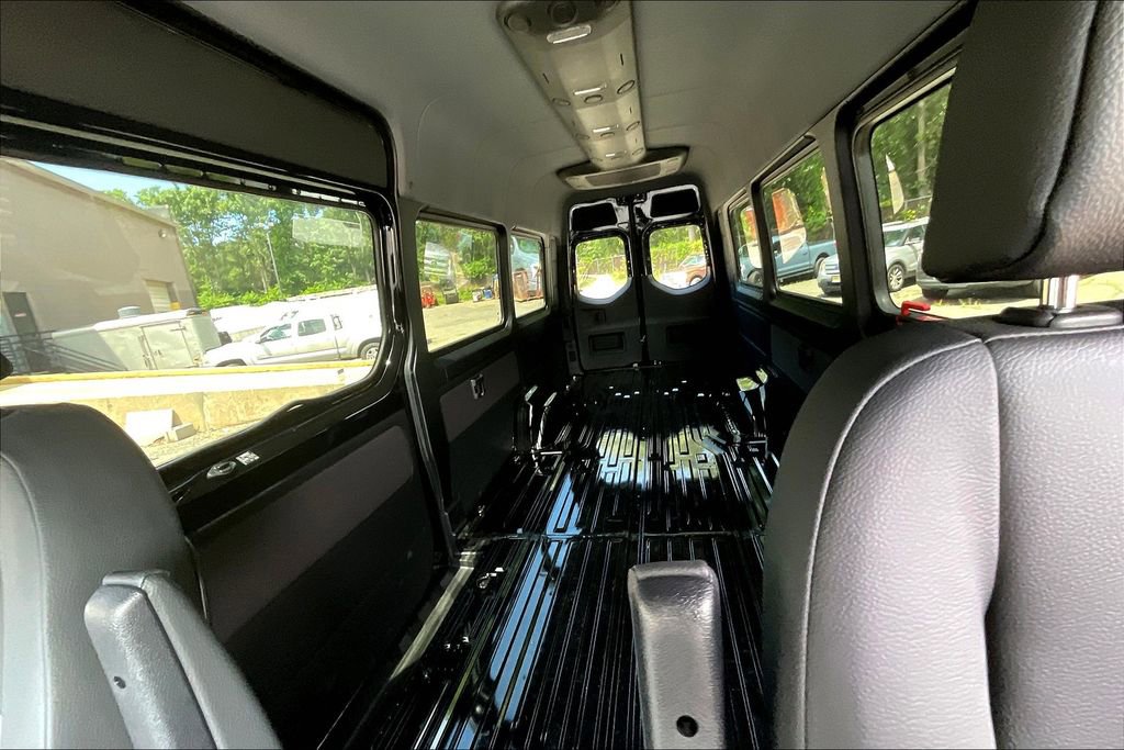 New 2025 Mercedes-Benz Sprinter 3500 image 8