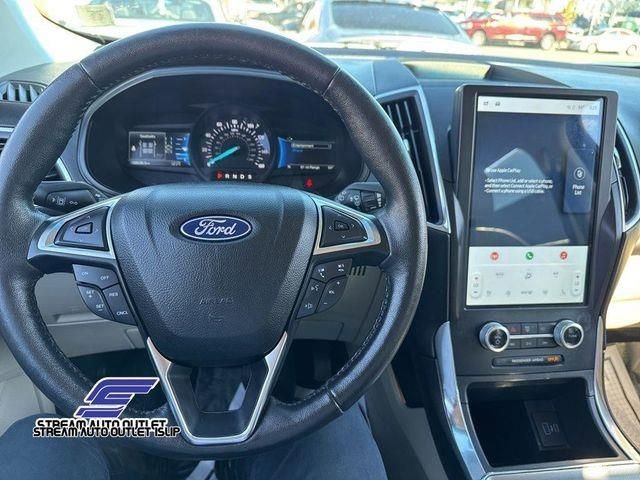 Used 2022 Ford Edge Titanium image 22