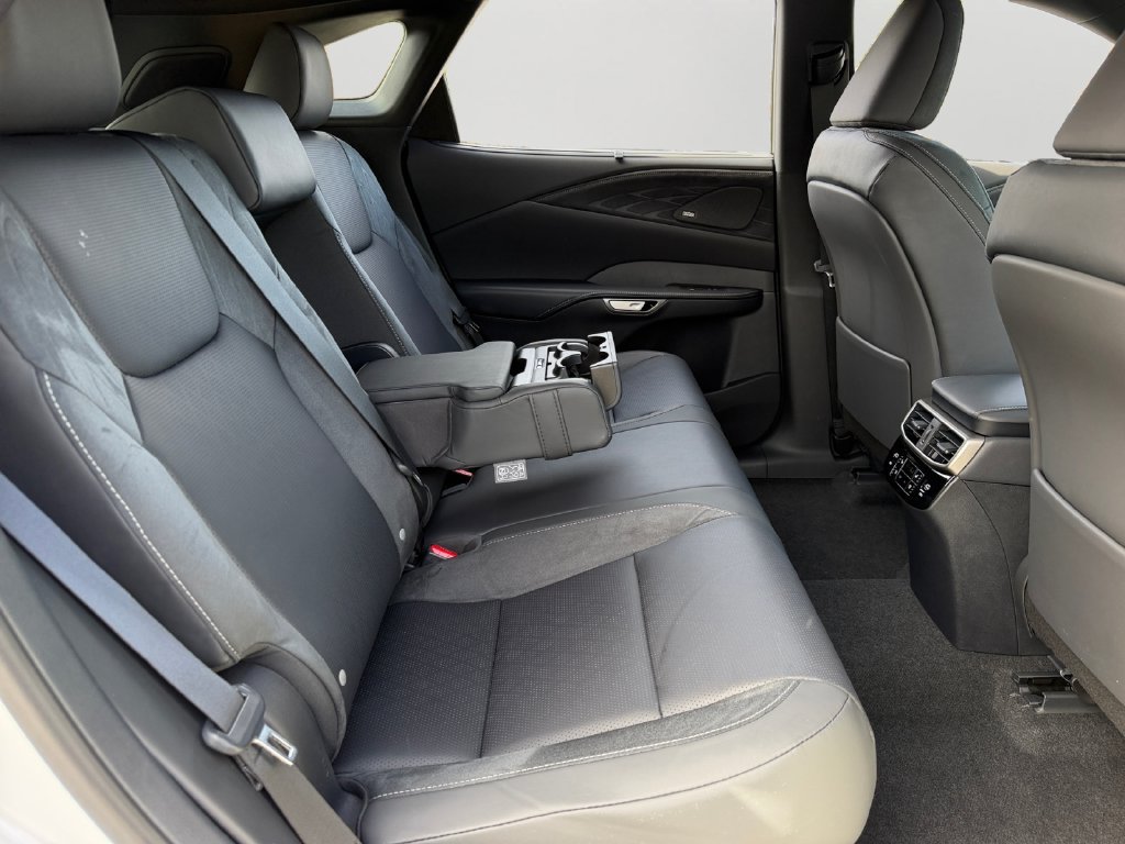 New 2026 Lexus RX 350h AWD/4WD image 6