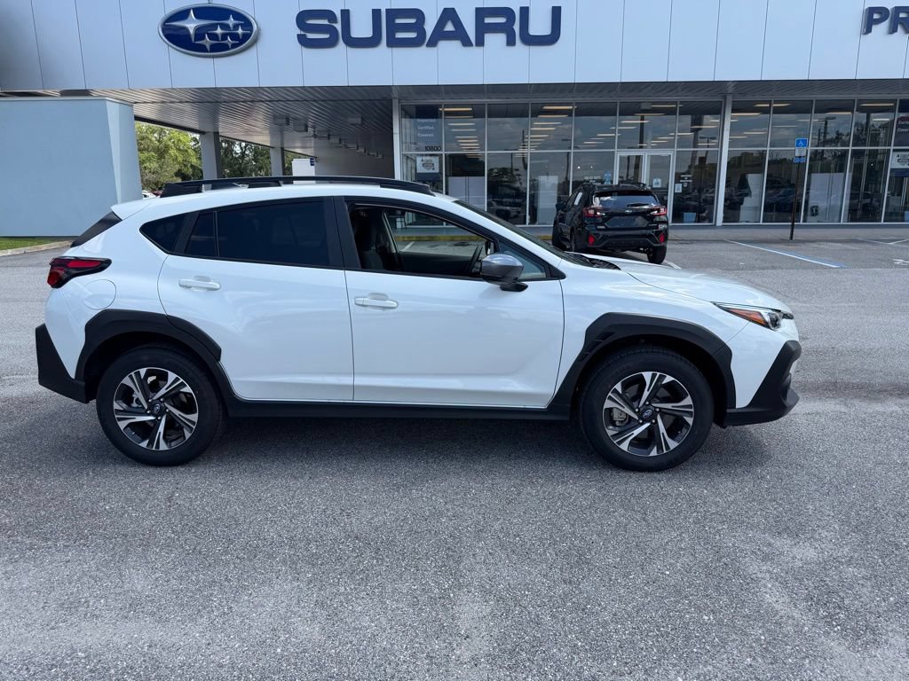 Used 2026 Subaru Crosstrek 2.5i Premium AWD/4WD image 2