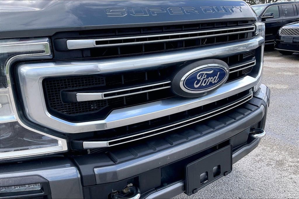 Used 2020 Ford F250 Platinum w/ FX4 Off-Road Package AWD/4WD image 34