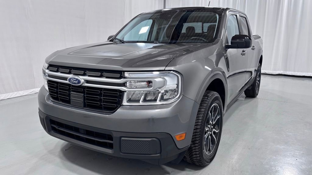 Used 2022 Ford Maverick Lariat w/ Lariat Luxury Package FWD image 1