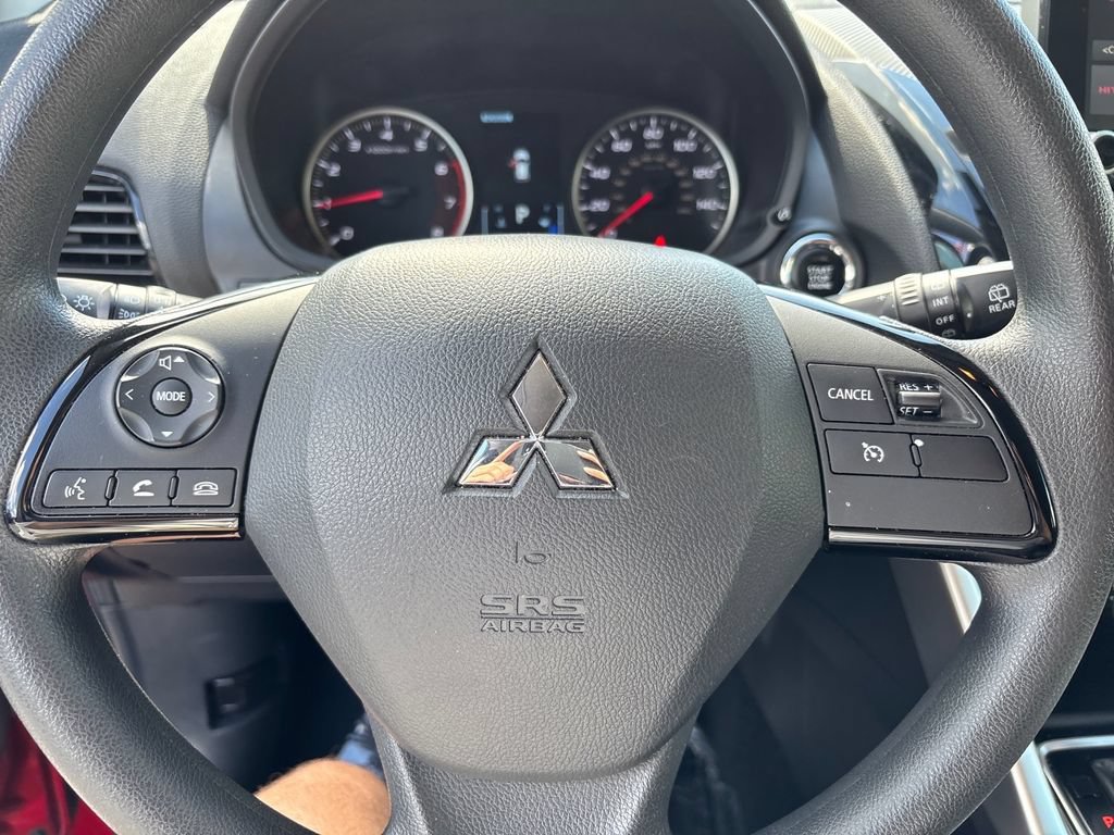 Used 2024 Mitsubishi Eclipse Cross LE AWD/4WD image 7