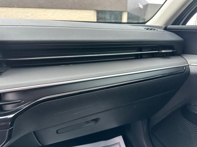 Used 2025 Kia K5 LXS image 27