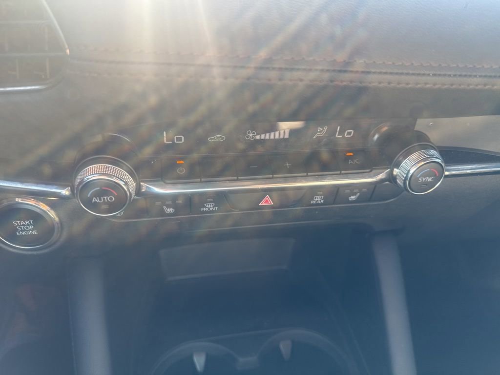 Used 2022 MAZDA MAZDA3 s image 13
