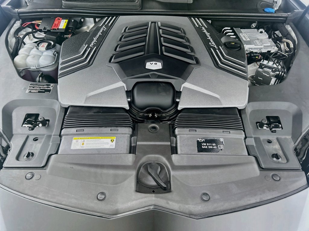 Used 2023 Lamborghini Urus S AWD/4WD image 28