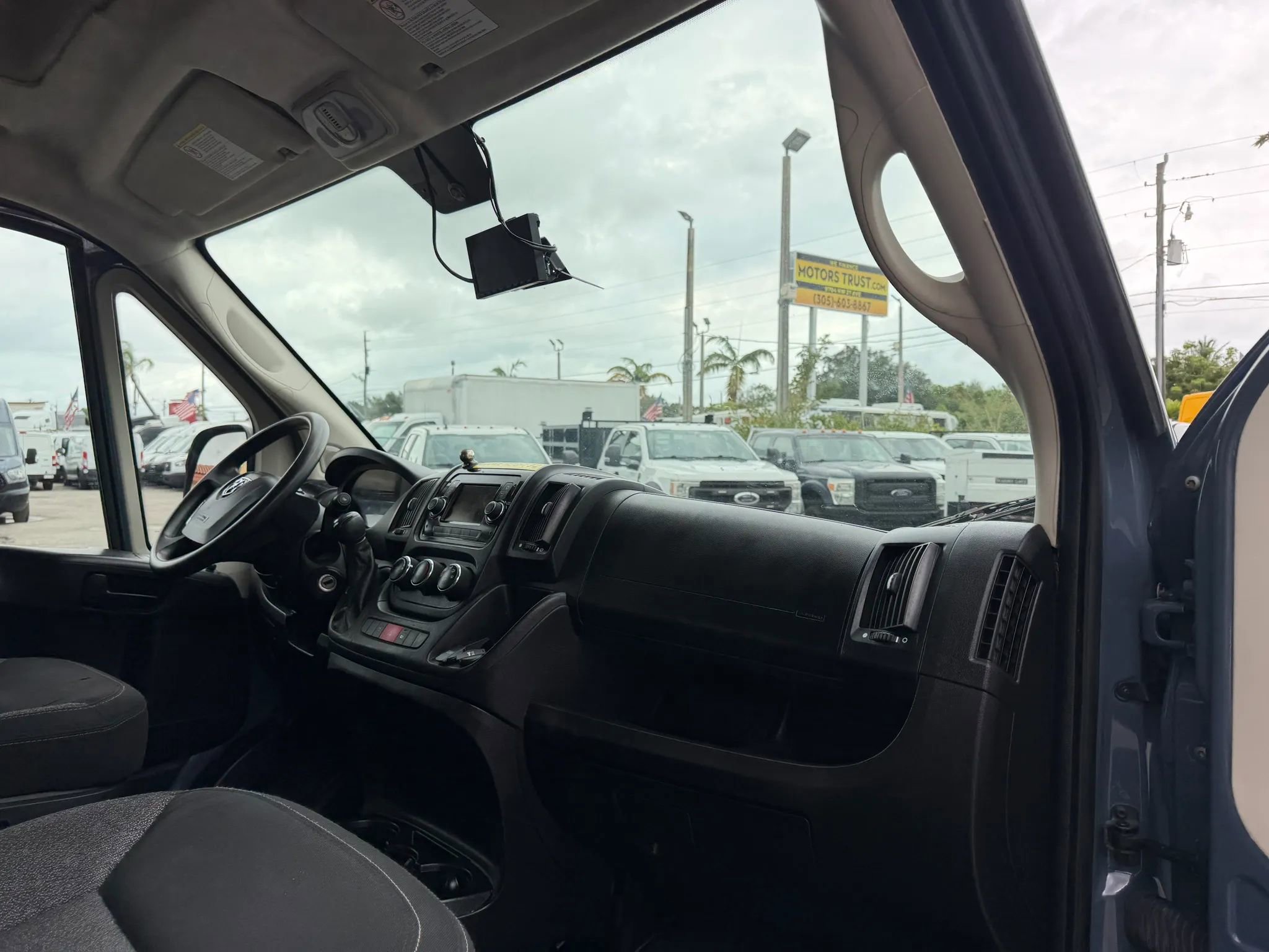 Used 2020 RAM ProMaster 3500 FWD image 18