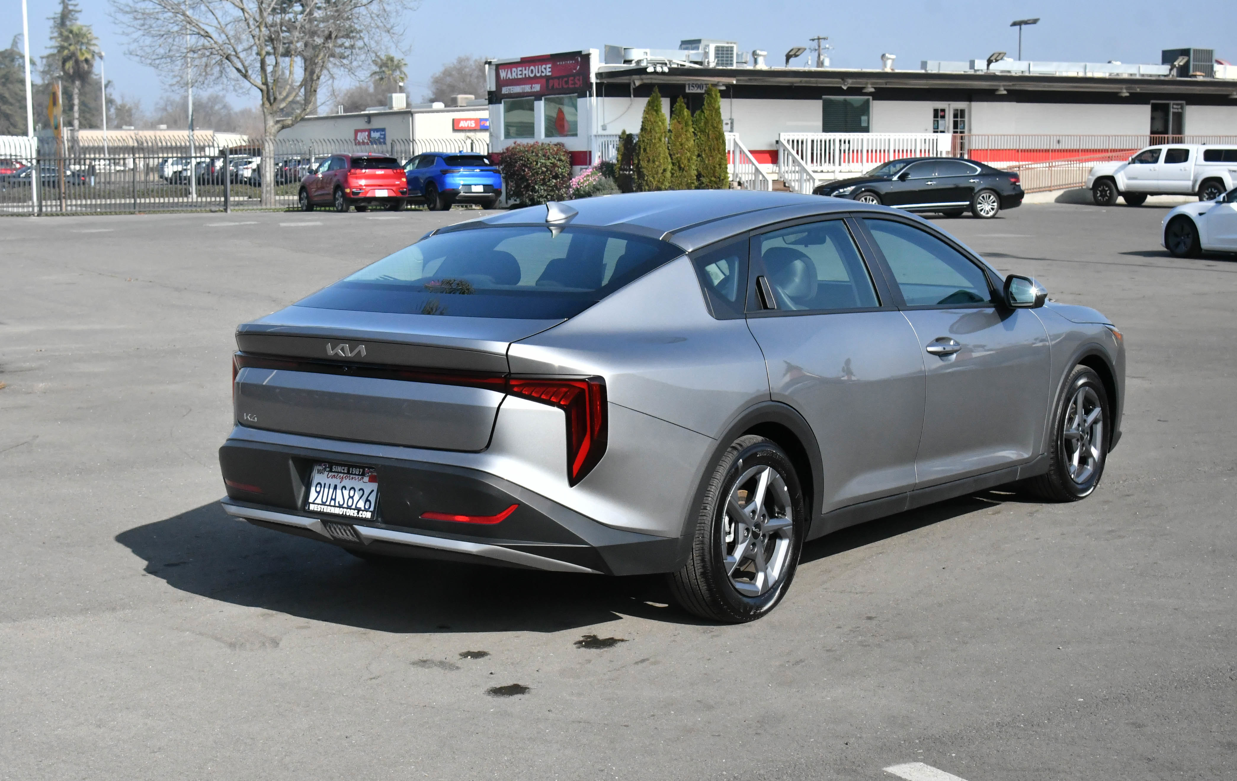 Used 2025 Kia K4 LXS image 8