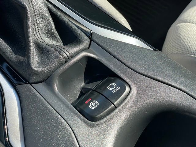 Used 2023 Toyota Corolla Cross LE w/ Moonroof Package AWD/4WD image 22