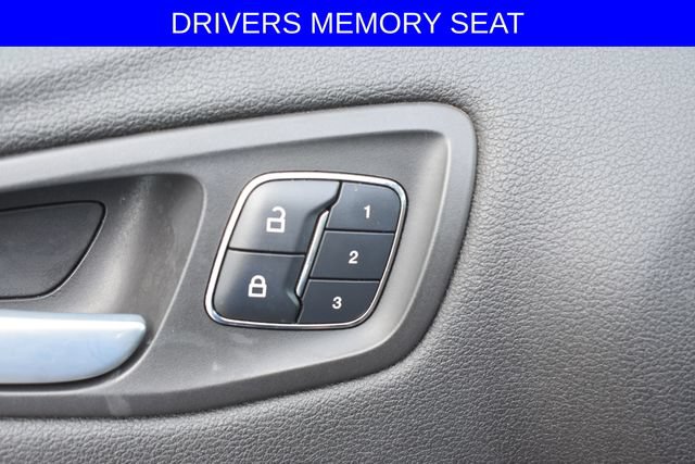 Used 2015 Ford Escape Titanium w/ Canadian Touring Package AWD/4WD image 5