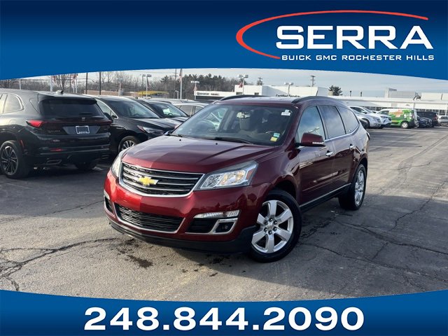 Used 2017 Chevrolet Traverse LT w/ Style and Technology Package image 1