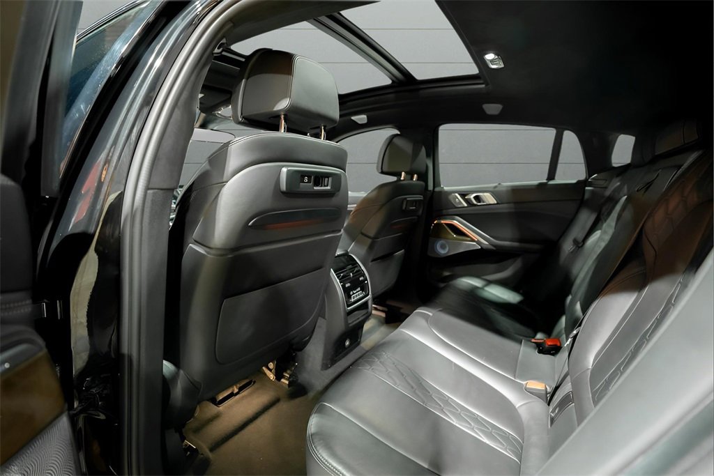 Used 2021 BMW X6 M50i w/ Executive Package image 30