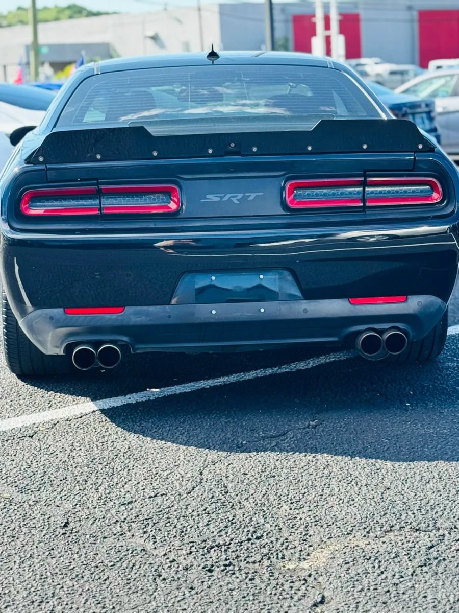 Used 2019 Dodge Challenger R/T Scat Pack RWD image 6