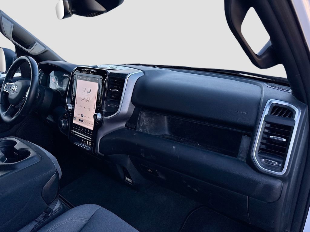 Used 2024 RAM 1500 Lone Star image 32