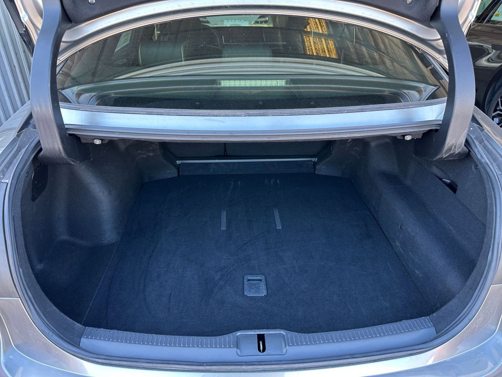 Used 2025 Toyota Crown XLE image 31