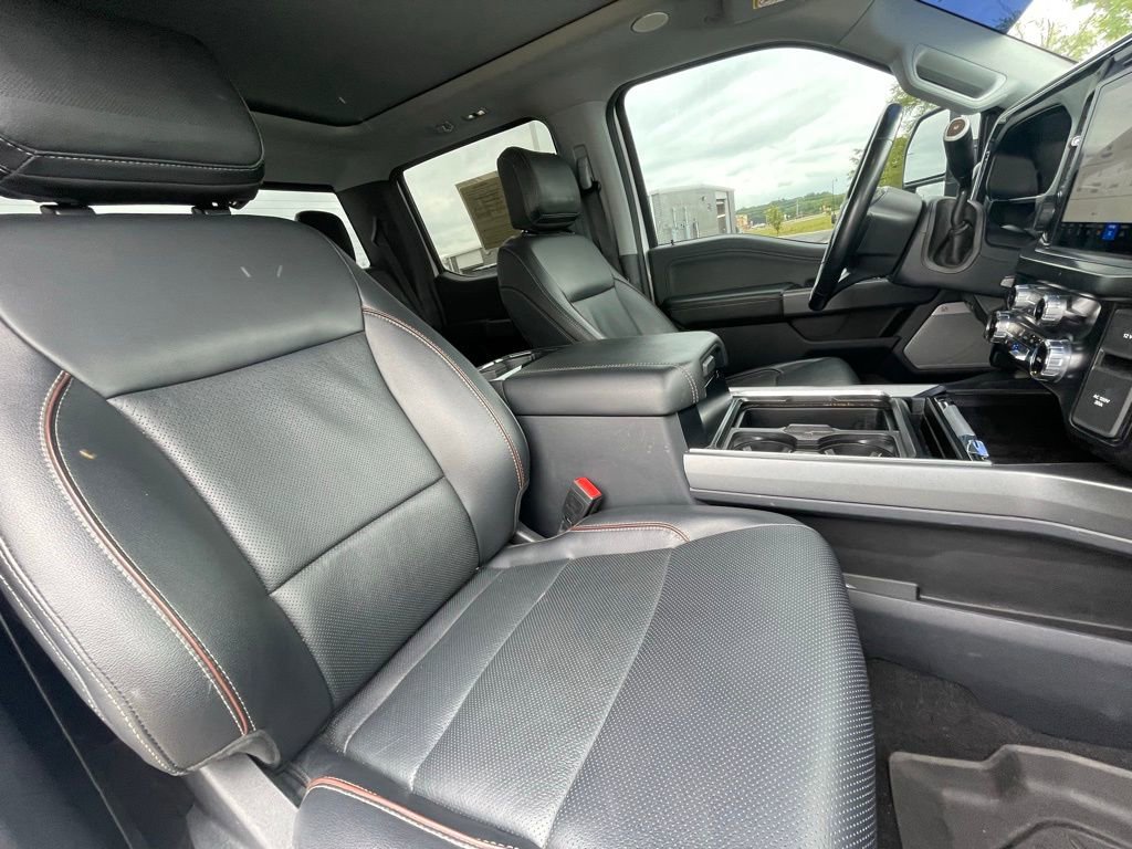 Used 2023 Ford F250 Lariat w/ Lariat Ultimate Package AWD/4WD image 28
