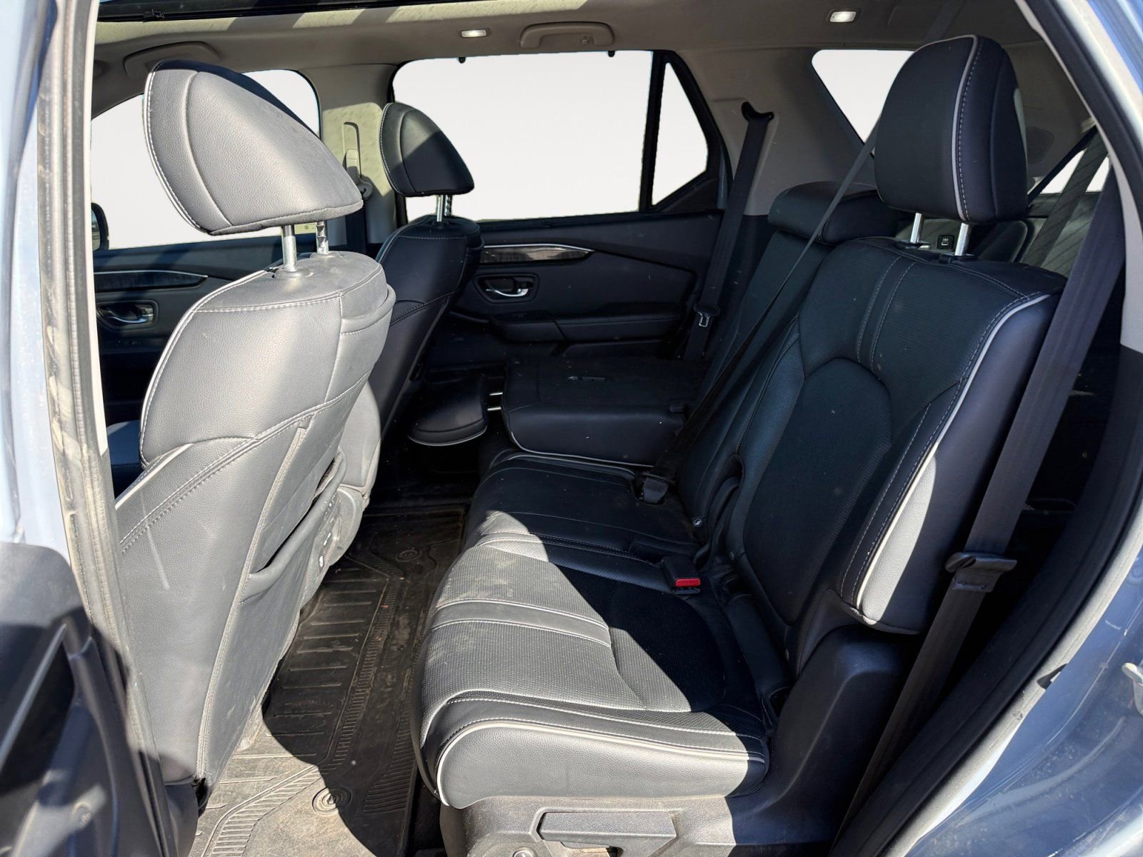 Used 2023 Honda Pilot Elite image 13