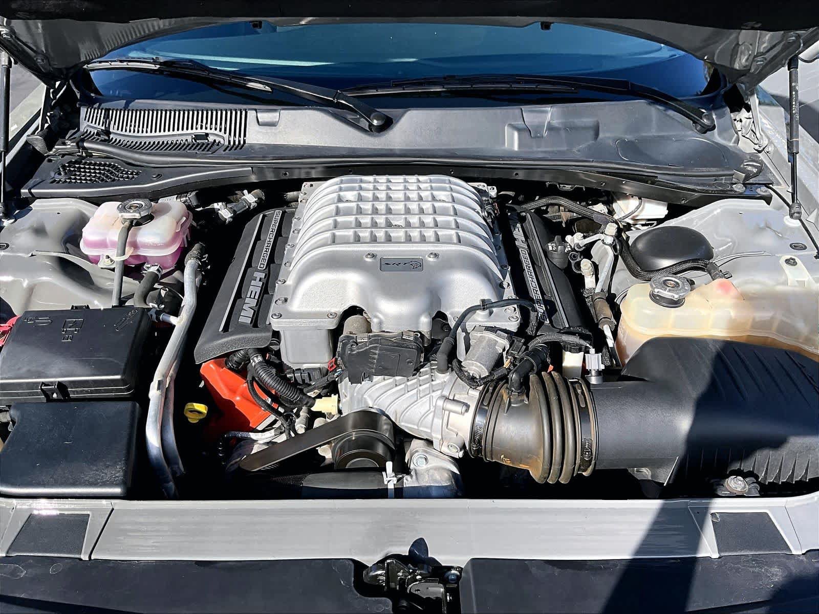Used 2017 Dodge Challenger SRT Hellcat RWD image 13