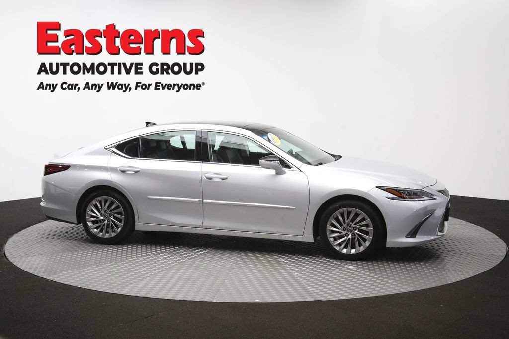 Used 2019 Lexus ES 350 Ultra Luxury w/ Accessory Package FWD image 49