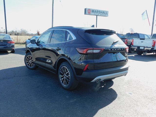 New 2026 Ford Escape SE image 7
