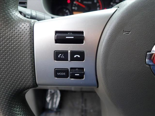 Used 2018 Nissan Frontier SV image 12