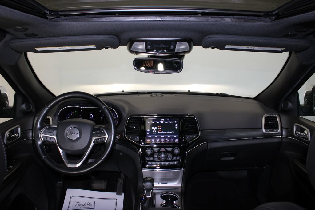 Used 2020 Jeep Grand Cherokee Limited w/ Luxury Group II AWD/4WD image 10