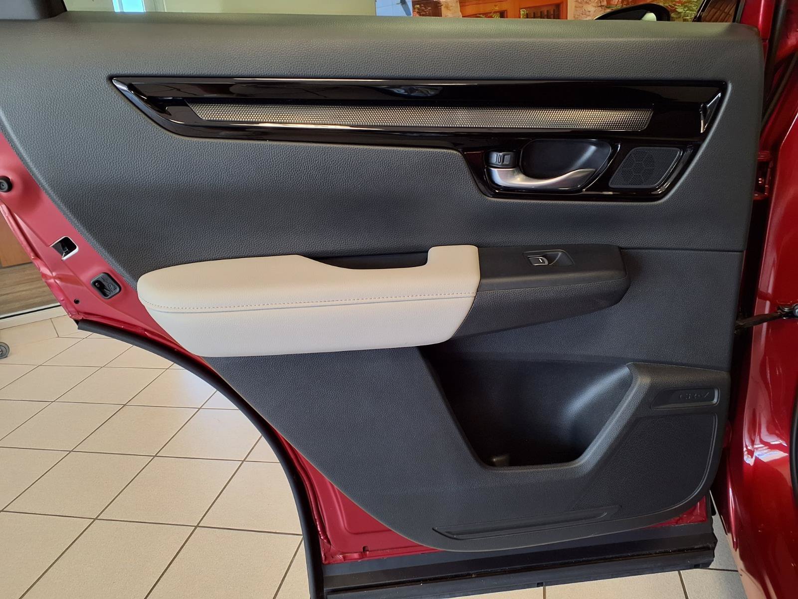 Used 2024 Honda CR-V EX-L image 18