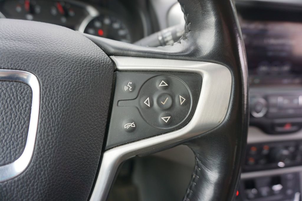 Used 2018 GMC Terrain SLT w/ Preferred Package image 8