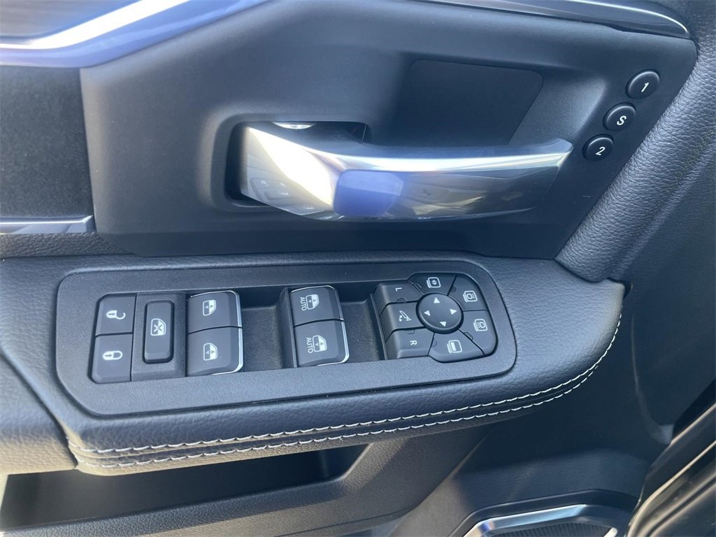 New 2026 RAM 2500 Laramie w/ Night Edition image 17