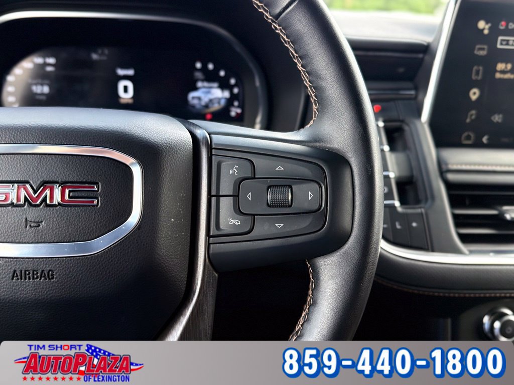 Used 2024 GMC Yukon XL AT4 w/ AT4 Premium Plus Package AWD/4WD image 19