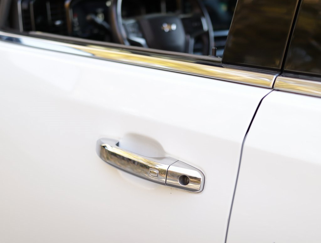 Used 2022 Chevrolet Silverado 1500 LTZ image 38