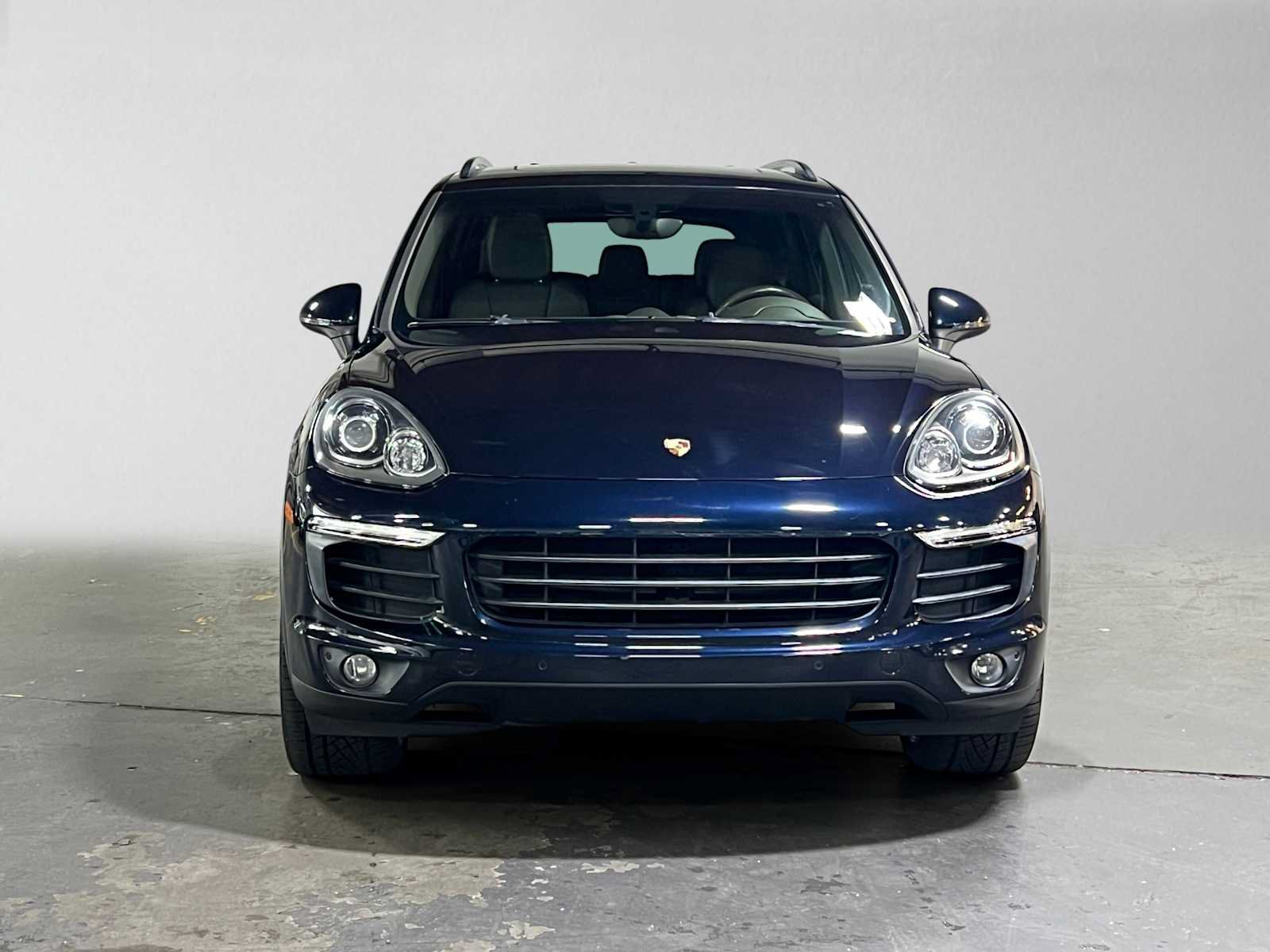 Used 2018 Porsche Cayenne AWD/4WD image 8