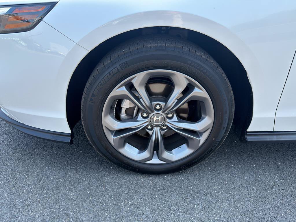 Used 2023 Honda Accord EX image 29
