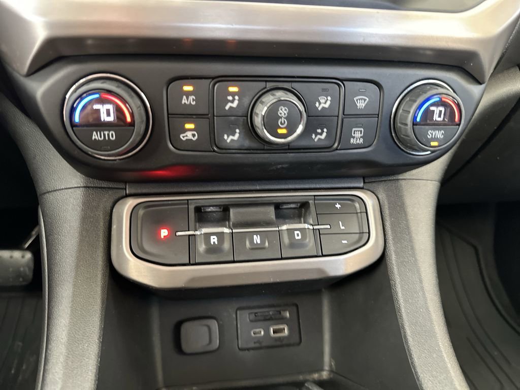 Used 2021 GMC Acadia Denali w/ Denali Ultimate Package image 27