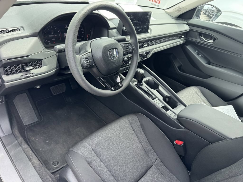 Used 2026 Honda Accord SE image 12