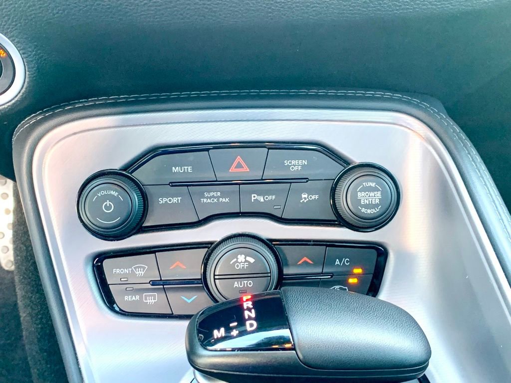 Used 2023 Dodge Challenger R/T w/ Blacktop Package image 29