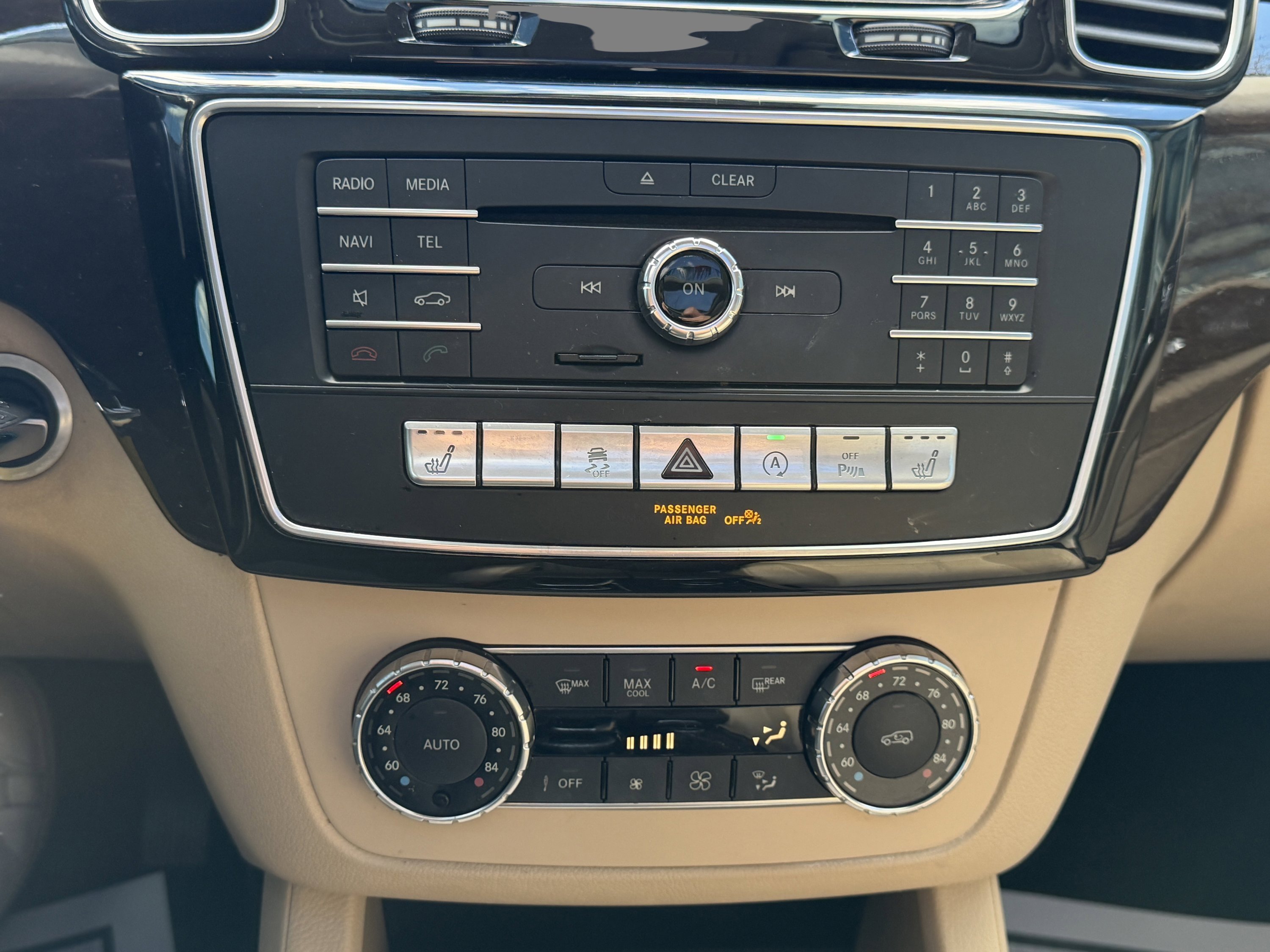 Used 2018 Mercedes-Benz GLS 450 4MATIC w/ Premium Package image 36