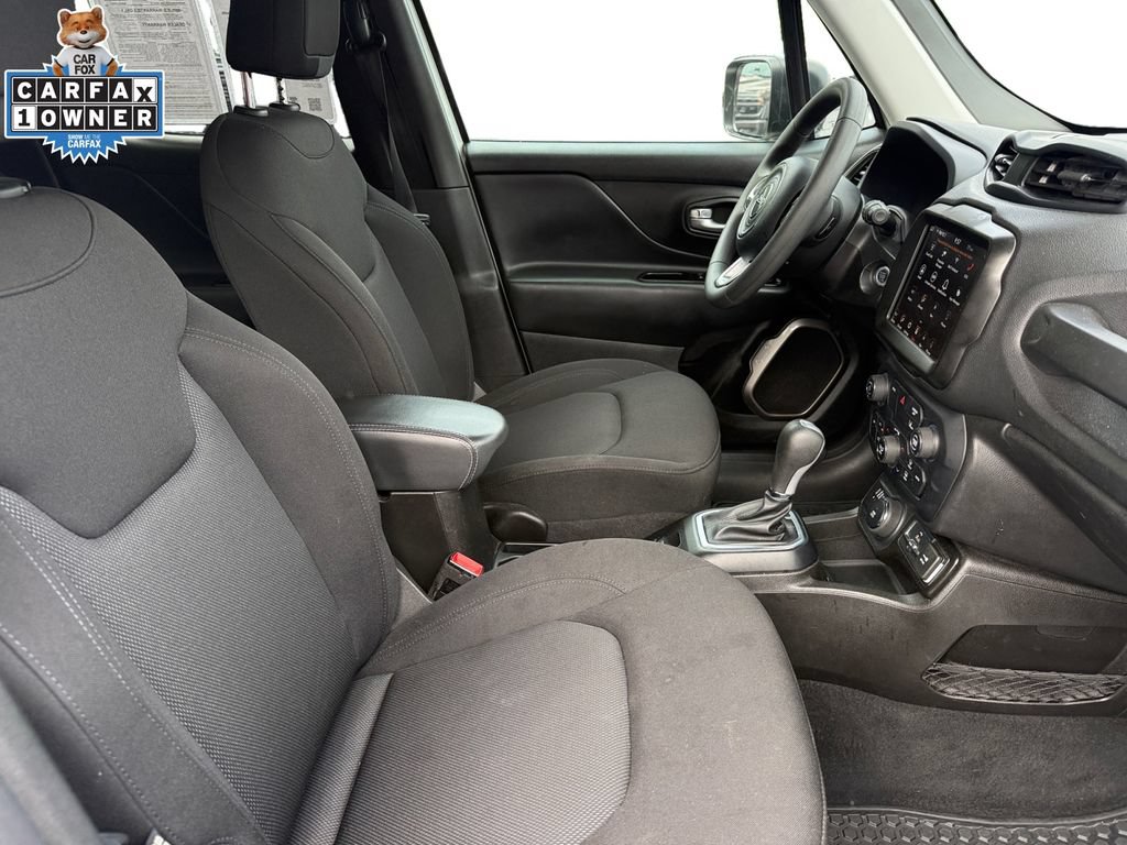 Used 2023 Jeep Renegade Latitude AWD/4WD image 15