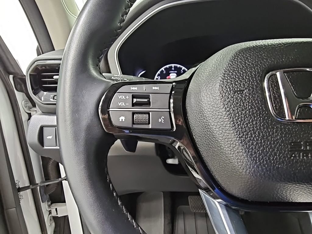 Used 2023 Honda Pilot EX-L image 27