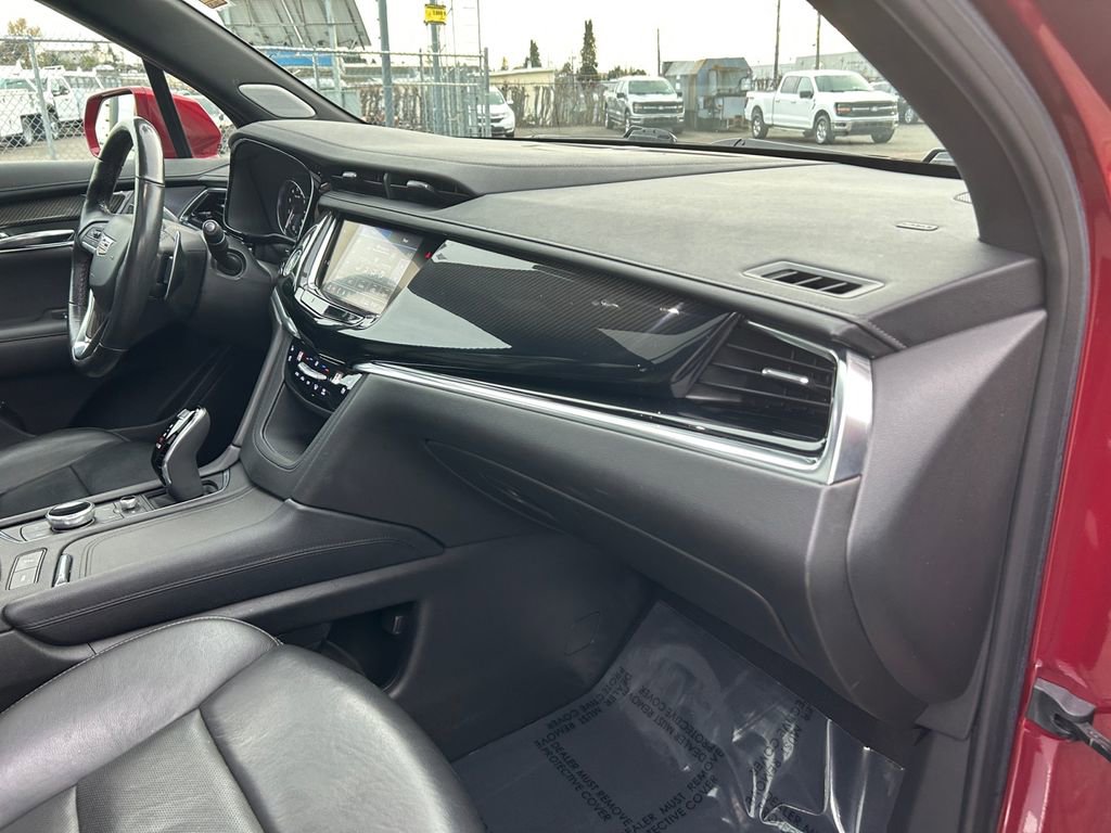 Used 2020 Cadillac XT6 Sport image 27