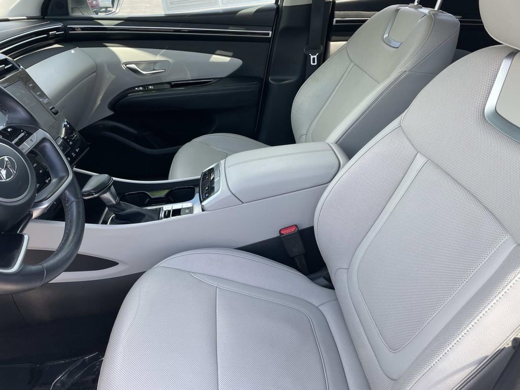 Certified 2022 Hyundai Tucson SEL w/ Convenience + Premium Package AWD/4WD image 24